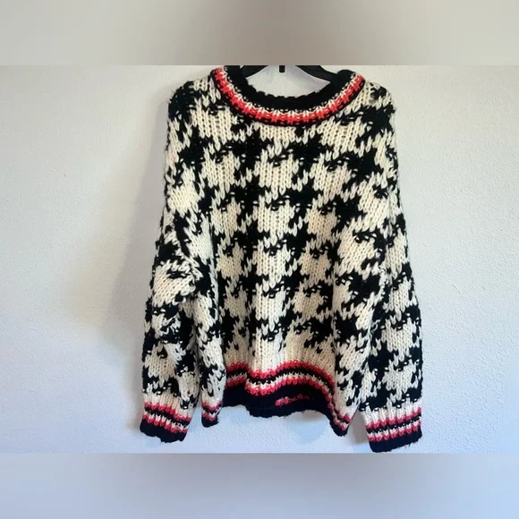 [BLANKNYC] Womens Houndstooth Pullover Knit Sweater - Picture 4 of 6